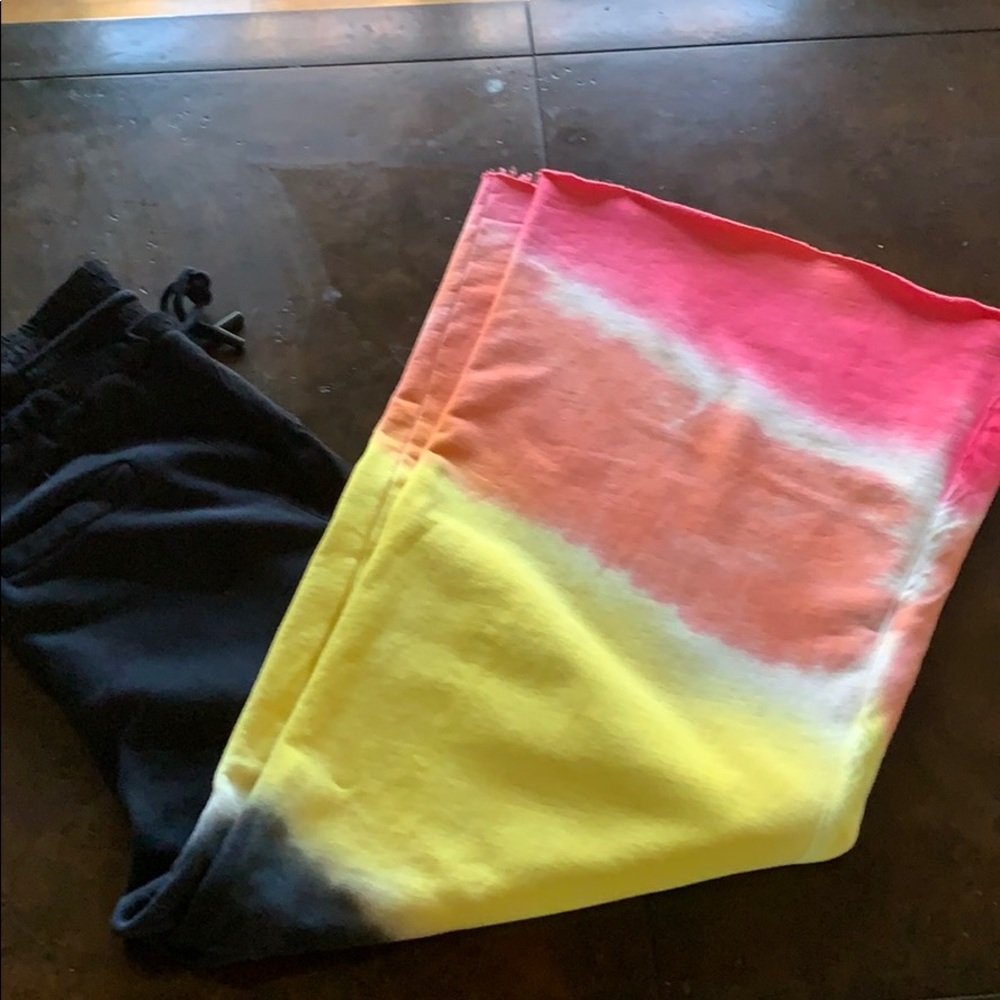 “MAIN LABEL” tie dyed super comfy loungers